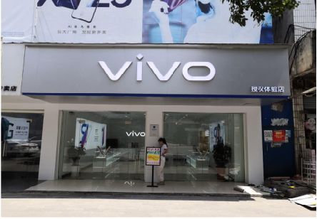 富川}做一个门店面广告招牌需要多少钱？